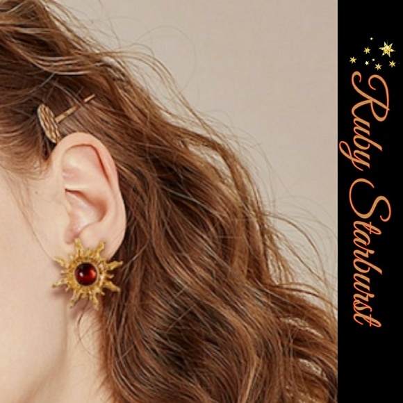 Jewelry - LAST PAIR! Ruby & Gold Starburst Earrings